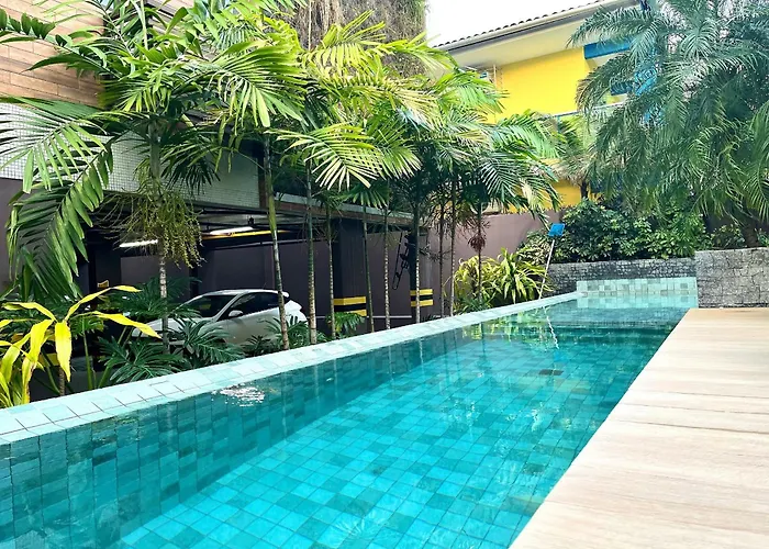 Residencial Praça Cinco - Flats a 200m do mar no Centro Porto de Galinhas por Yolo Apartamento